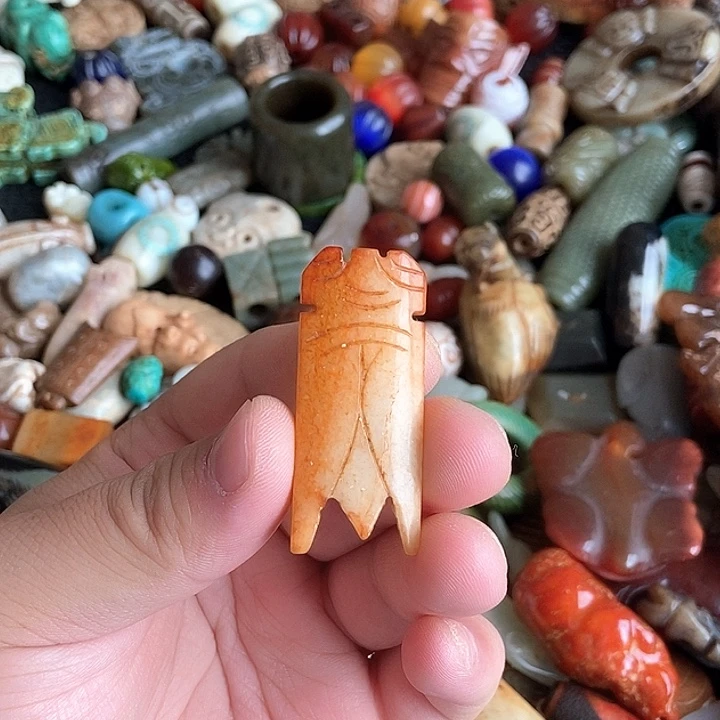 和田玉未镶嵌颈饰25