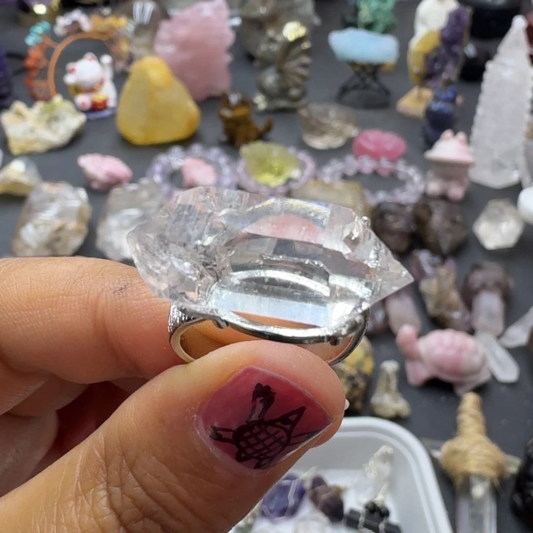 石材水胆闪灵戒指
