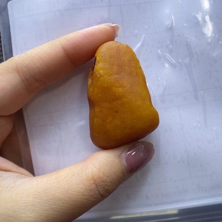 未镶嵌定制蜜蜡郎