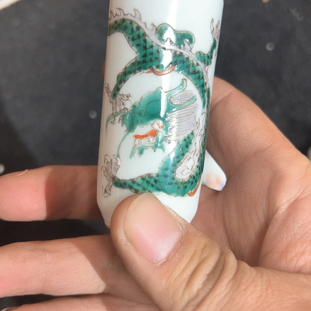 摆件钻*虫瓷器摆件瓷器摆件