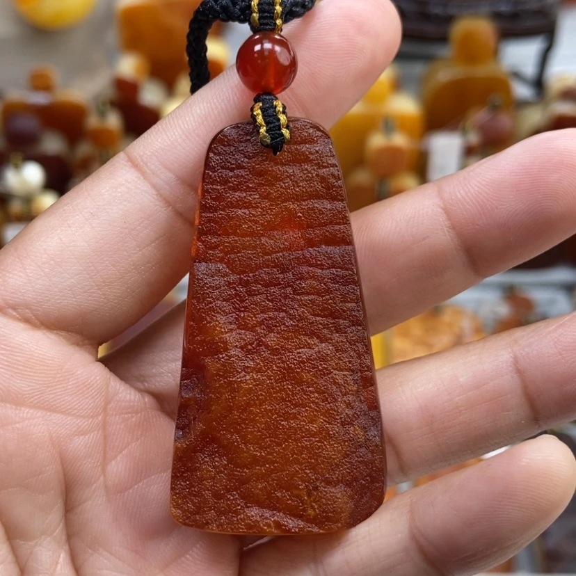 【闪购商品】琥珀颈饰未镶嵌