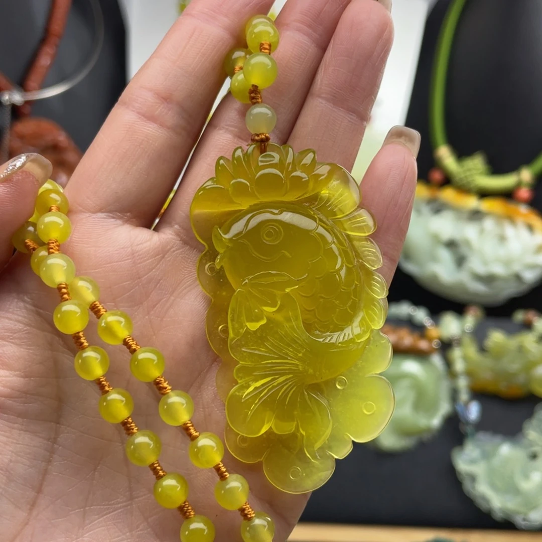 蛇纹石玉未镶嵌颈饰好**连