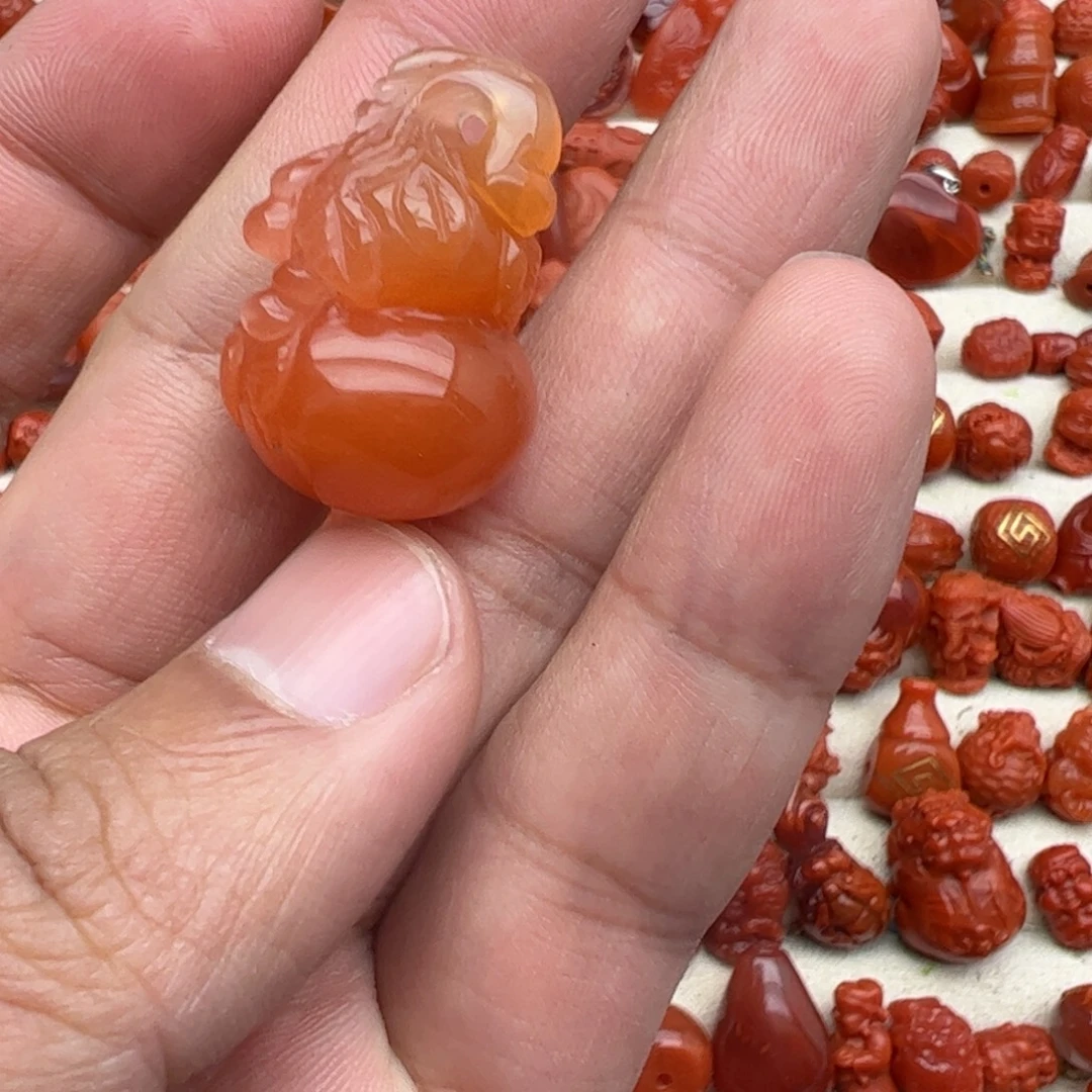 南红玛瑙未镶嵌配饰定制