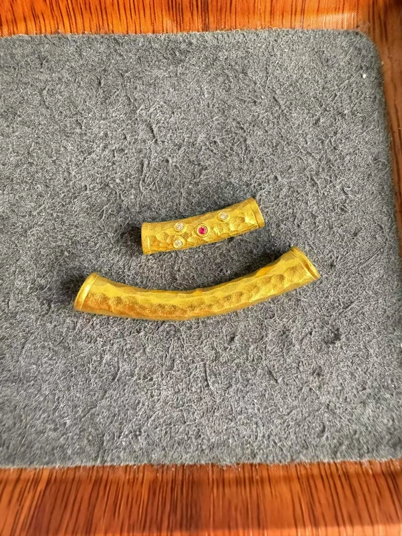 足金999 古法工艺锤纹弯管