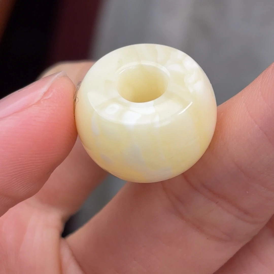 蜜蜡未镶嵌吊坠(不含链)路路通