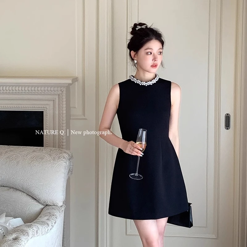 法式珍珠领赫本风连衣裙女气质千金无袖纯欲小黑裙生日礼服裙子夏