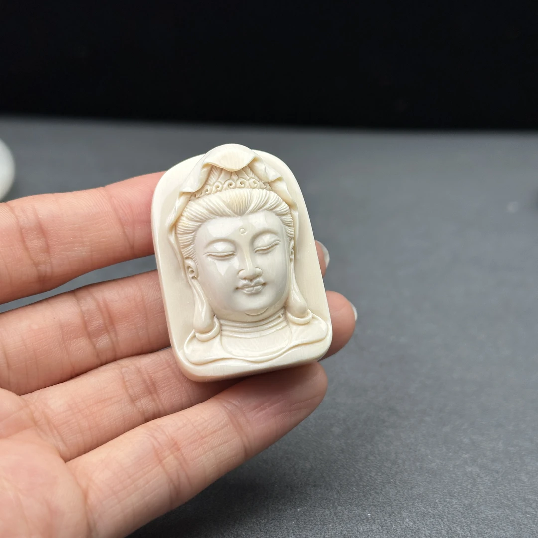 K7184天然猛犸牙 雕刻牌 28*40*13mm支持鉴定 假一罚四