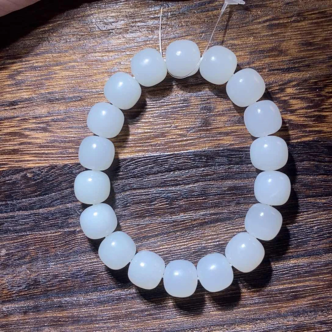 和田玉手串未镶嵌12m老型（微瑕）