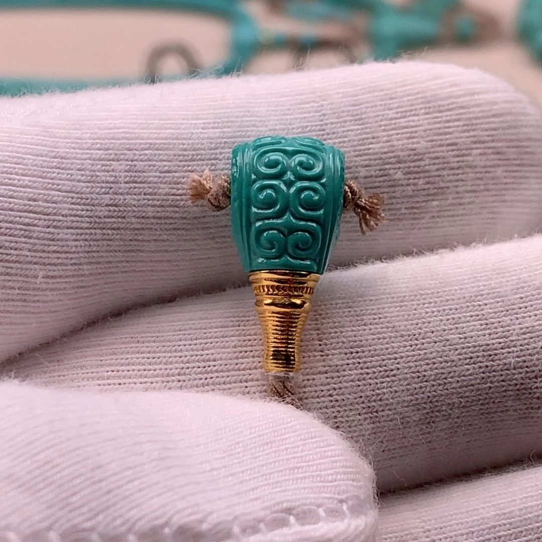 绿松石18K金镶嵌颈饰