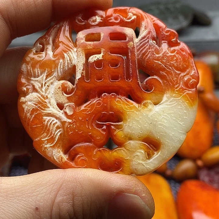 未镶嵌蛇纹石玉颈饰