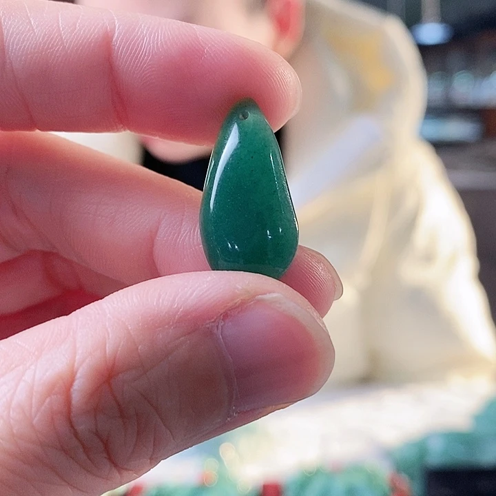 密玉（石英质玉）毛衣链未镶嵌