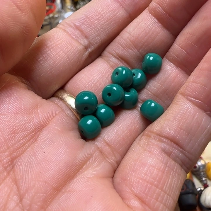 柏香籽/百香籽吊坠奔***。