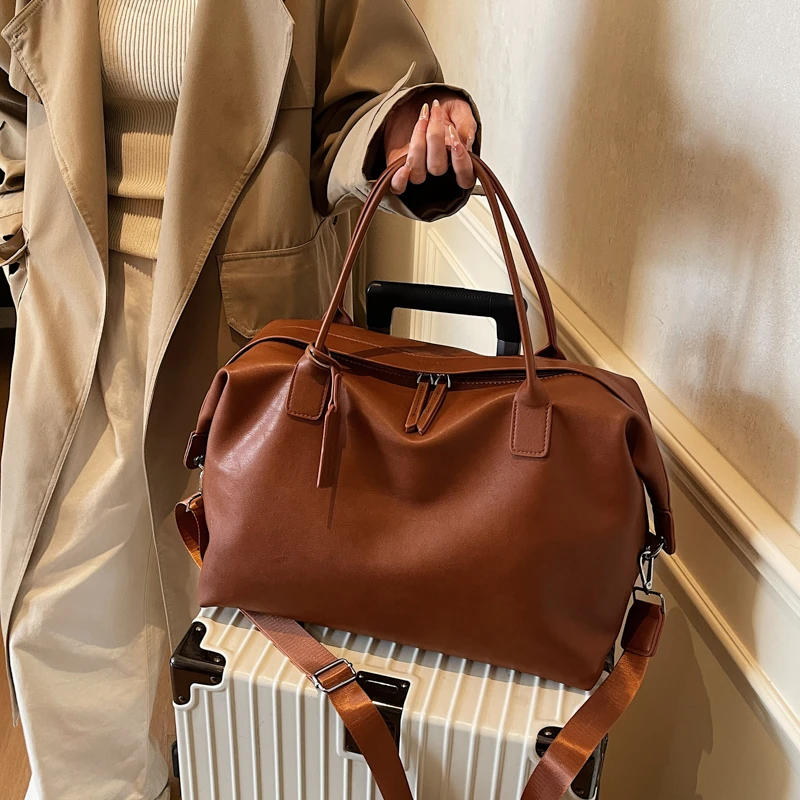 大容量皮革包包女2025新款百搭斜挎出差行李包高级感短途旅行包