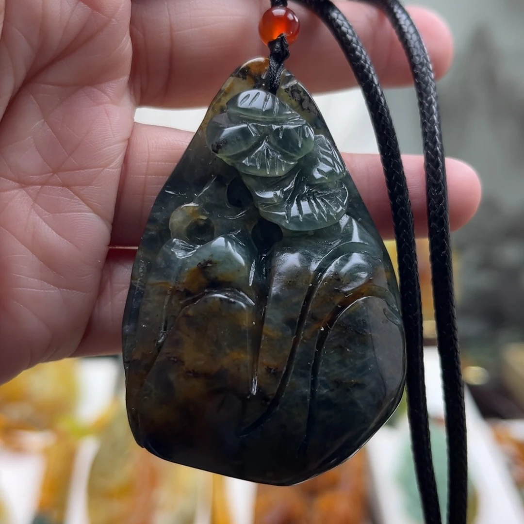 岫玉未镶嵌挂件挂件