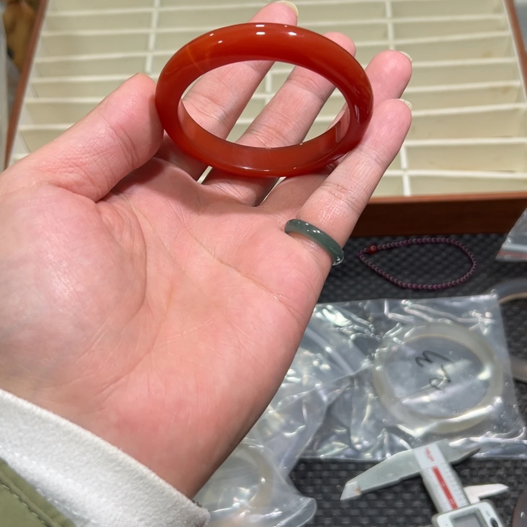 玛瑙/玉髓未镶嵌手镯5354圈1.1