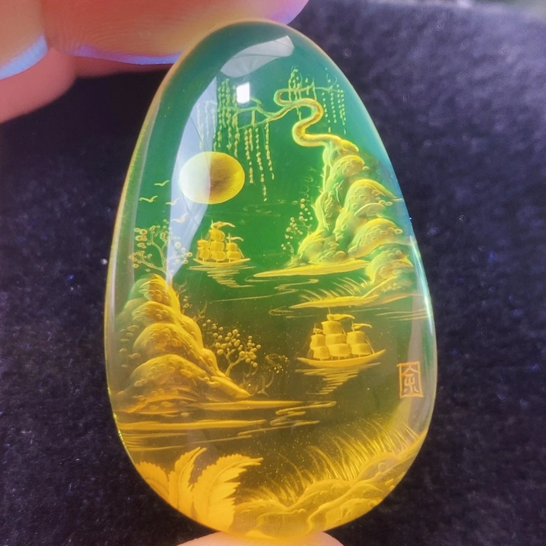 【闪购商品】金珀吊坠(不含链)未镶嵌