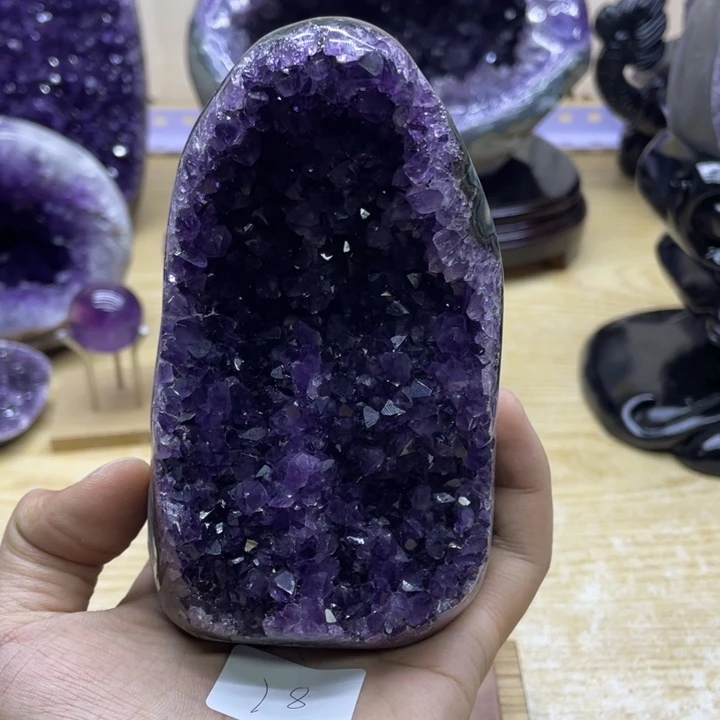 未镶嵌大型摆件（非配饰）紫晶