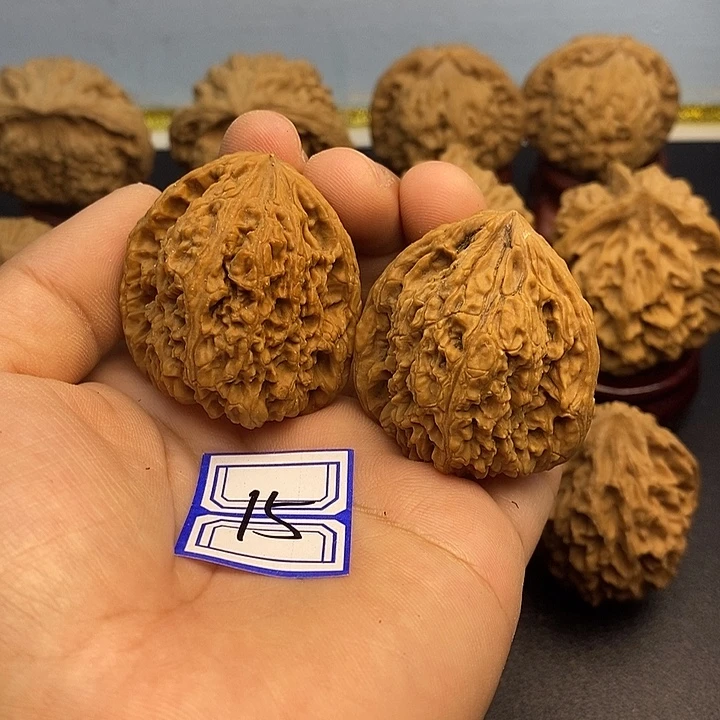 文玩核桃吊坠37南疆石