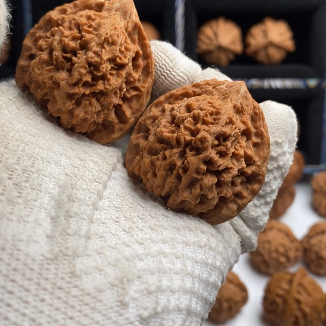 文玩核桃吊坠42全品原装满天星