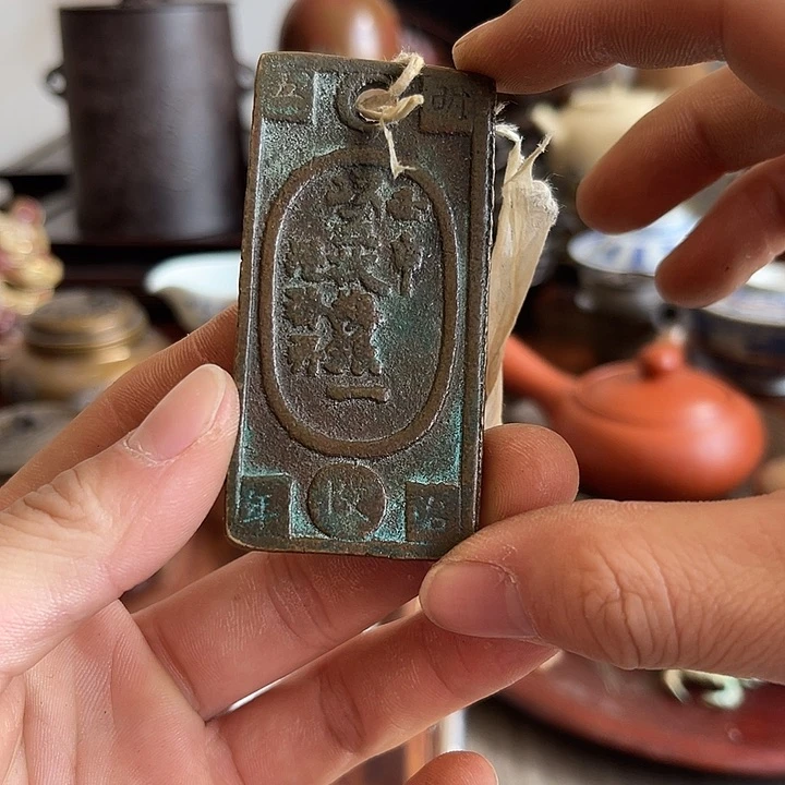 中古品默认微瑕，看好下单