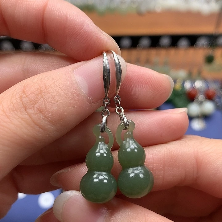 和田玉银S925镶嵌耳饰葫芦21.7左右湖水绿