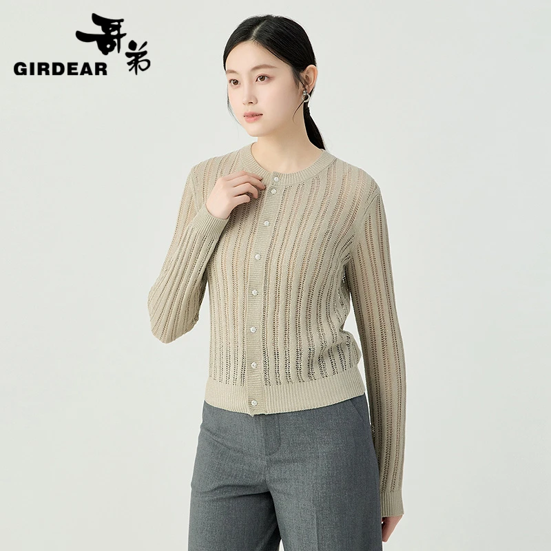 哥弟早春新款时尚镂空舒适圆领透气简约百搭长袖针织开衫148015