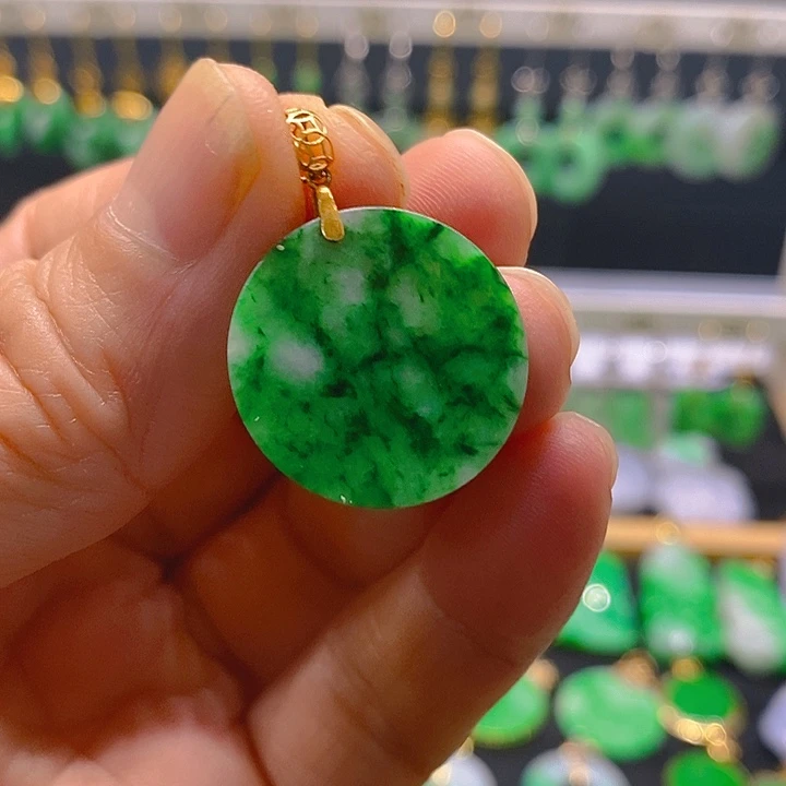 翡翠18K金镶嵌吊坠(赠链)吊坠