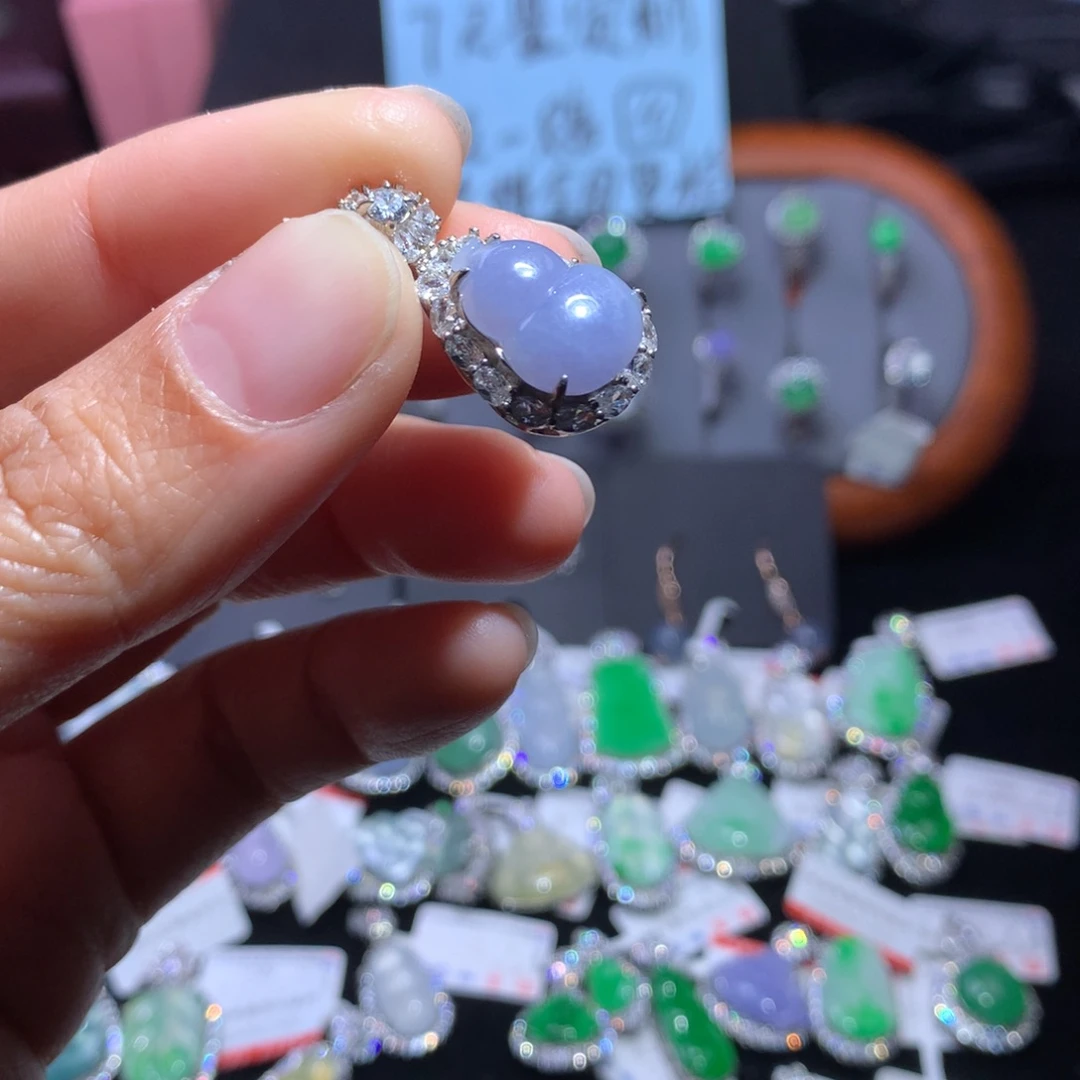 翡翠颈饰银S925镶嵌天然翡翠A货缅料紫翡葫芦吊坠