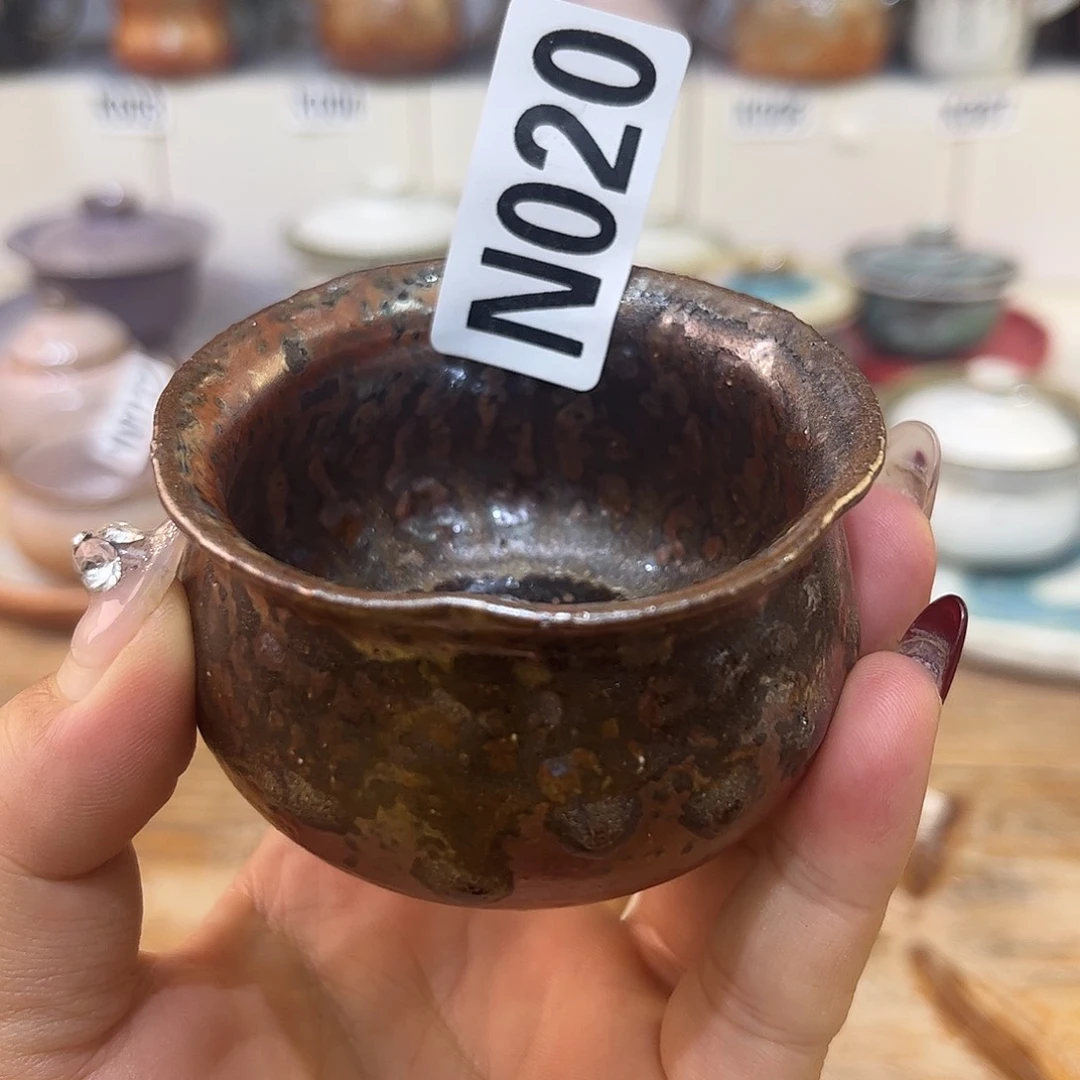 朱泥茶杯陶瓷艺术