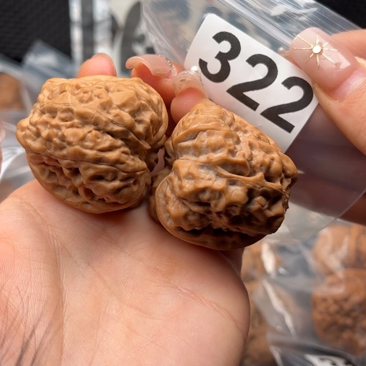 吊坠文玩核桃?*枳蛤蟆