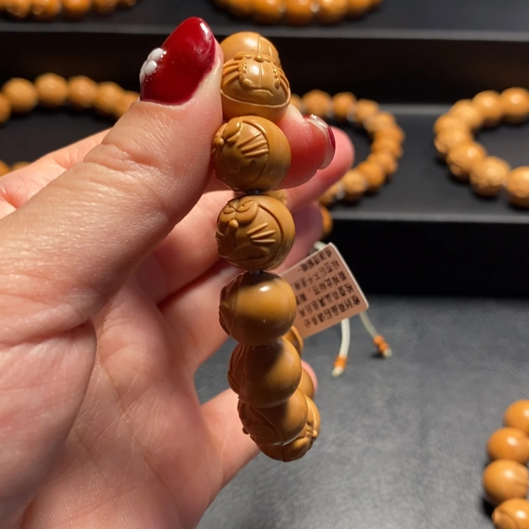 猴头核桃手串ฅ****机器猫12