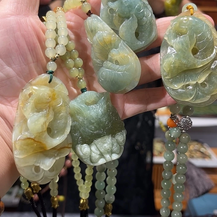 未镶嵌岫玉毛衣链