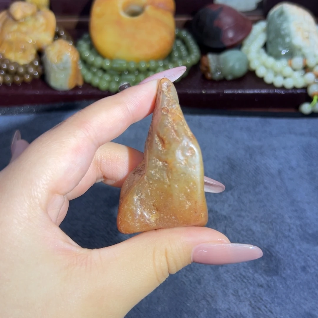 和田玉未镶嵌珠宝奇石