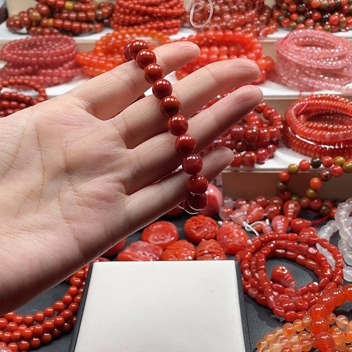 长***家南红玛瑙未镶嵌手链