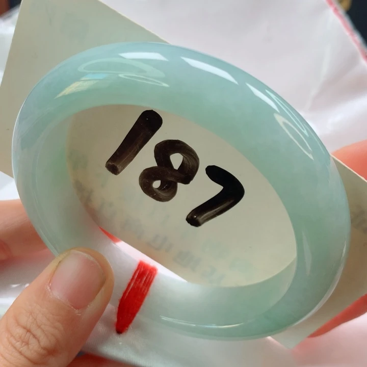 未镶嵌手镯翡翠果绿