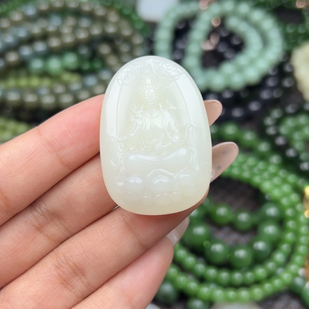 和田玉吊坠未镶嵌