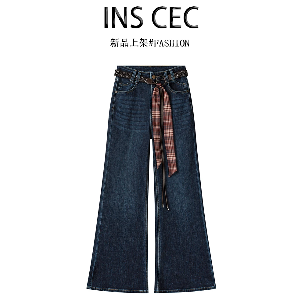 INS CEC复古腰带微喇牛仔裤女2025早秋新款高腰显瘦百搭直筒长裤