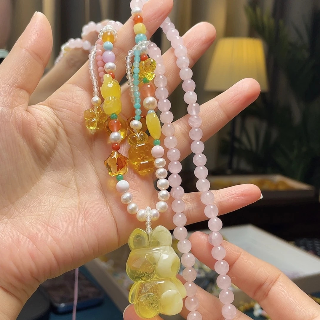 蜜蜡未镶嵌裸石吊坠