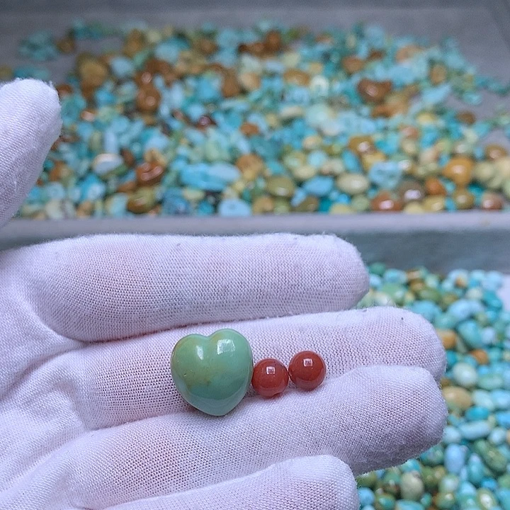 流****南红玛瑙未镶嵌珠宝奇石