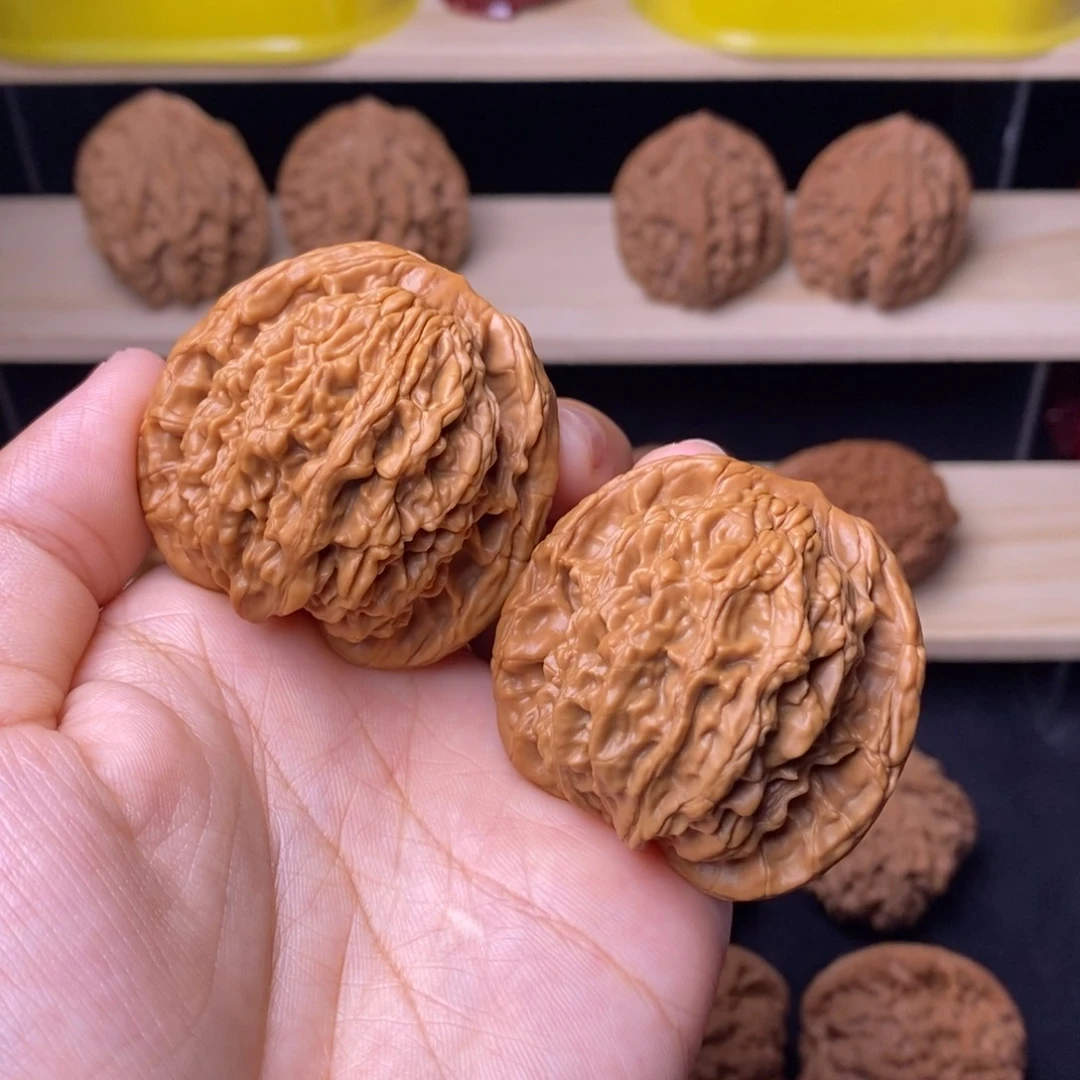 文玩核桃把件39.5麦虎
