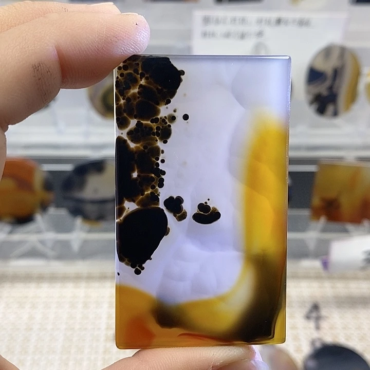 未镶嵌颈饰玛瑙/玉髓