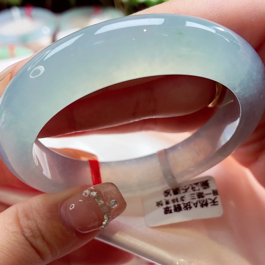 翡翠未镶嵌手镯高冰蓝钢起光贵气88-22