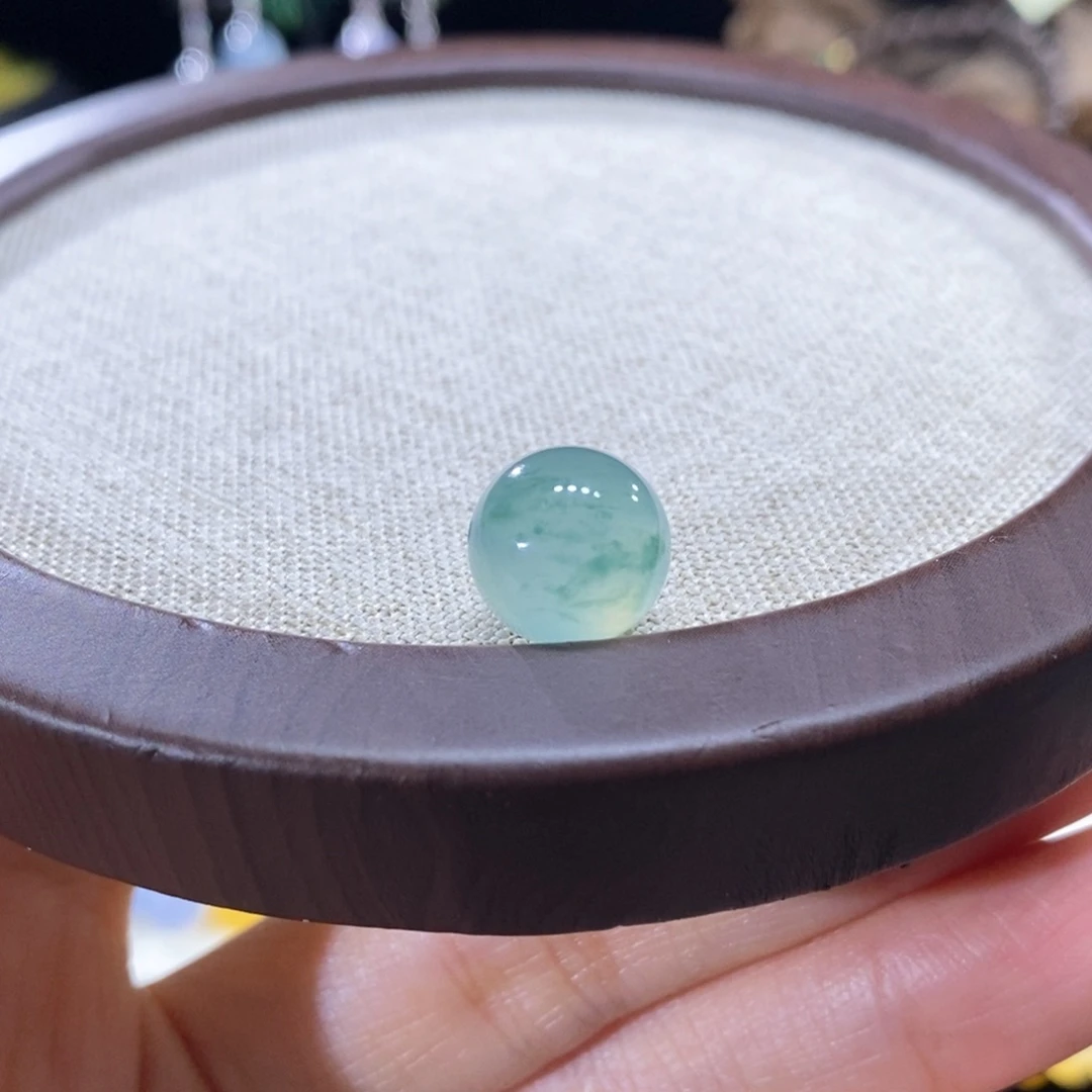 翡翠未镶嵌颈饰翡翠高冰蓝晴飘花珠12+mm