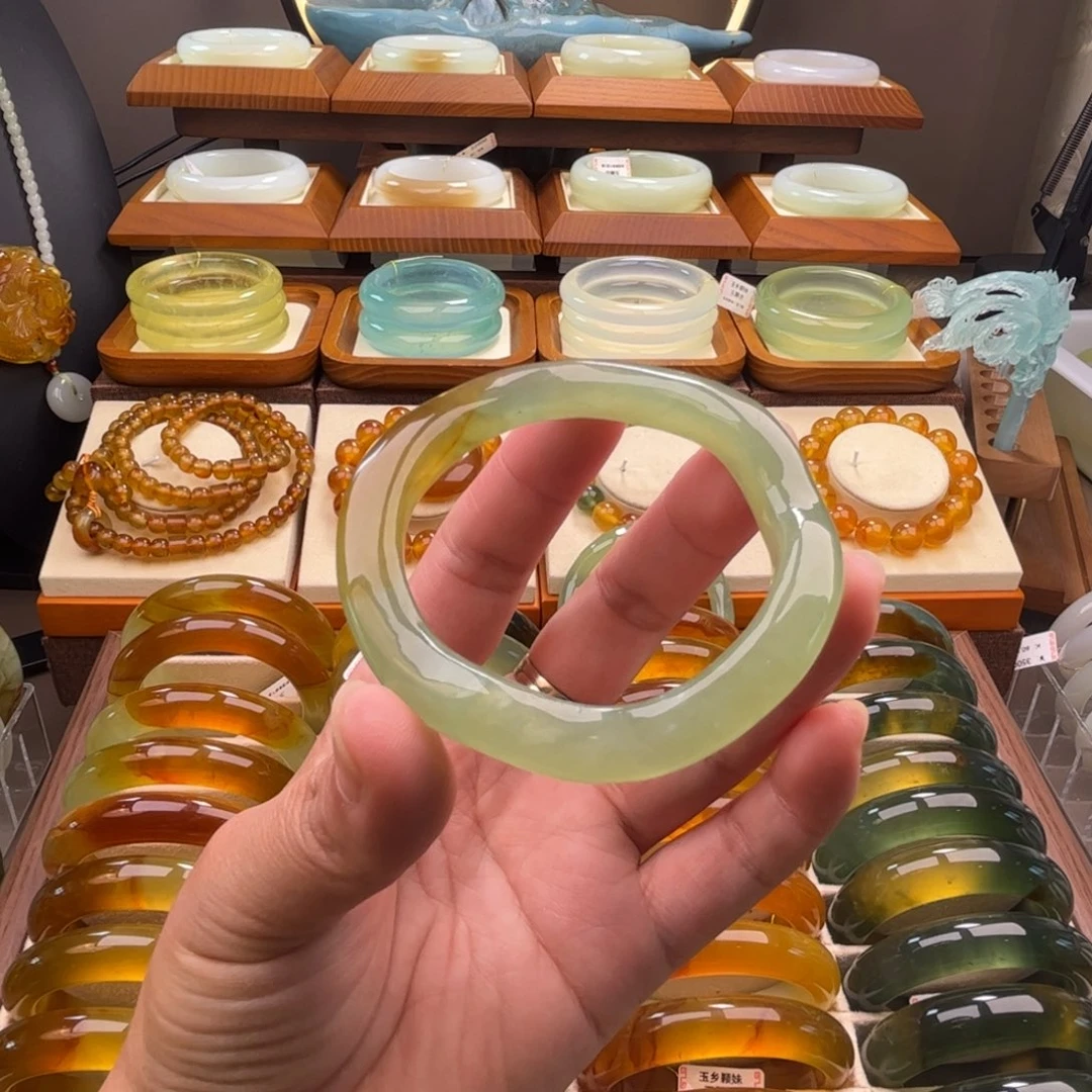蛇纹石玉未镶嵌52