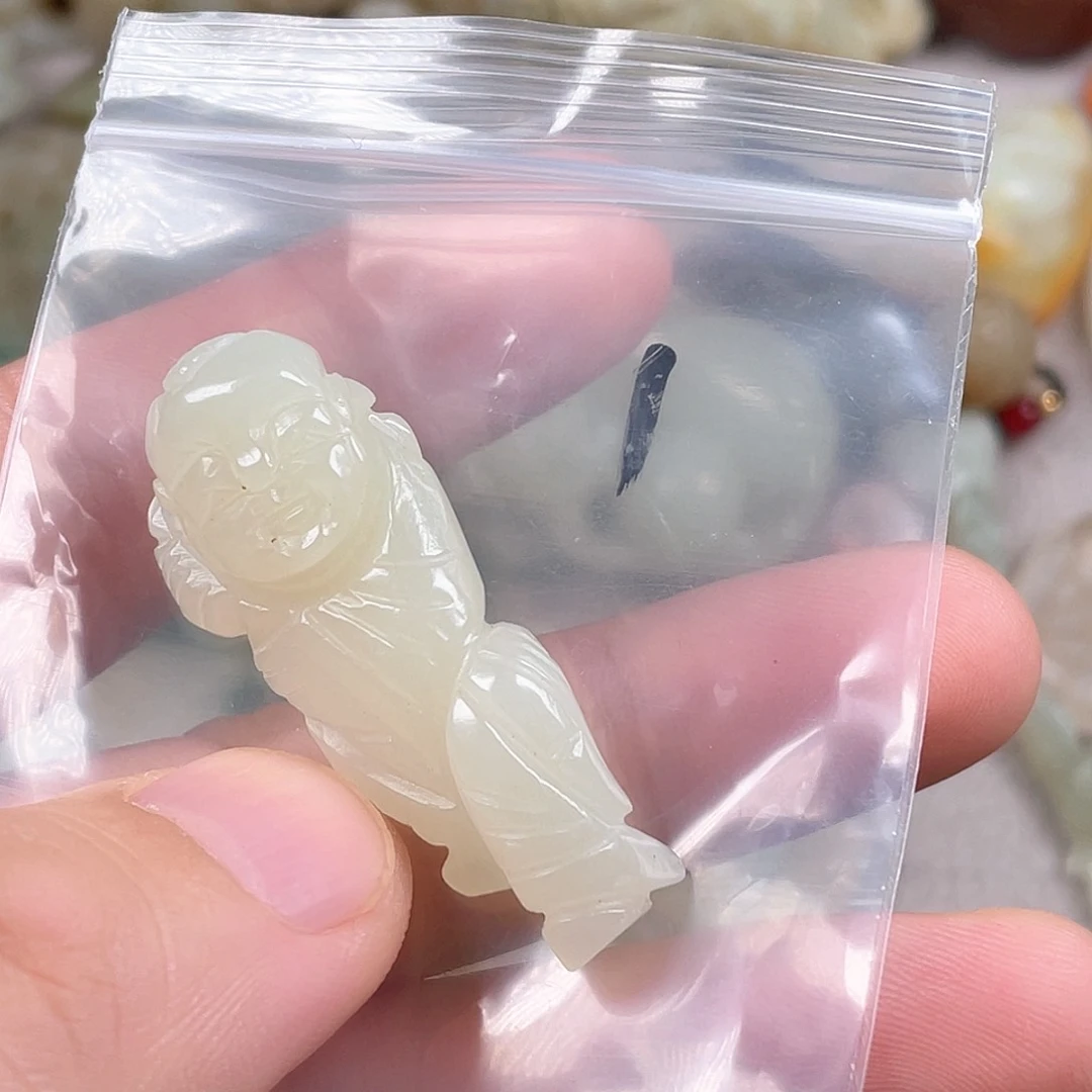 和田玉（糖玉）未镶嵌颈饰
