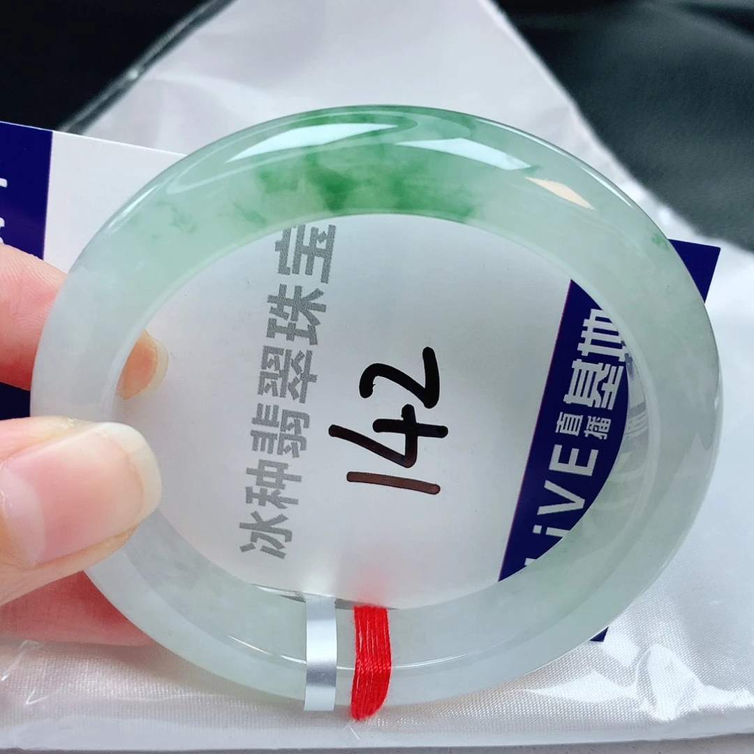 翡翠手镯未镶嵌缅甸天然A货翡翠手镯