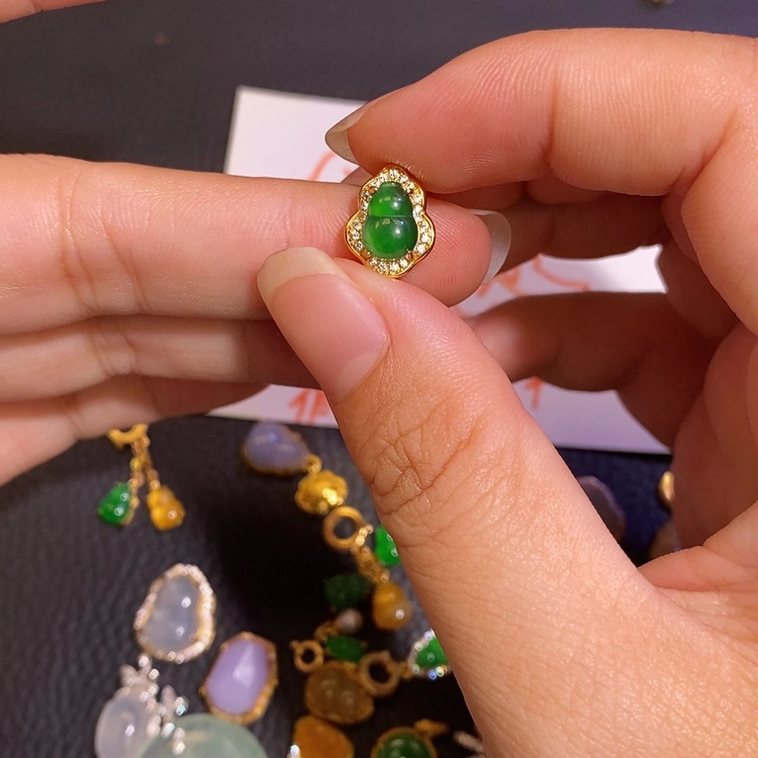 翡翠银S925镶嵌颈饰