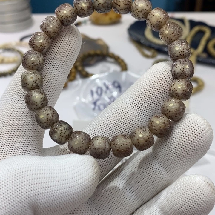 星月菩提手串纯手工傲然10糯冰粉