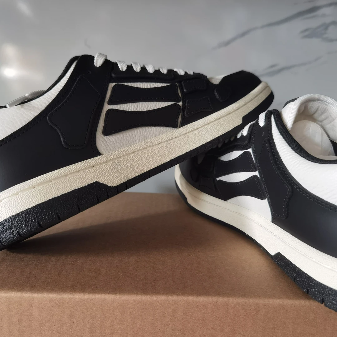 时尚潮流百搭板鞋男鞋经典复古黑白低帮潮鞋厚底男女同款