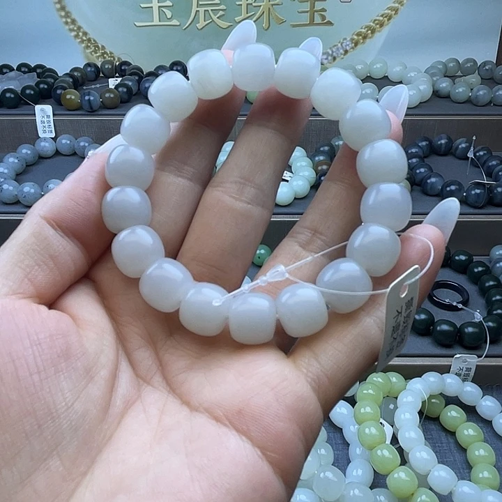 未镶嵌手链和田玉